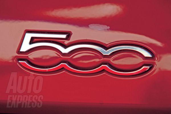 Essai de la Fiat 500 dans Auto Express