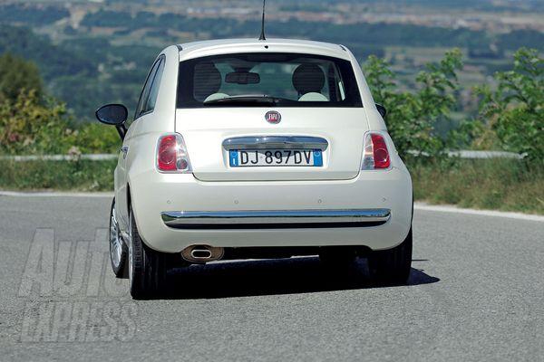 Essai de la Fiat 500 dans Auto Express