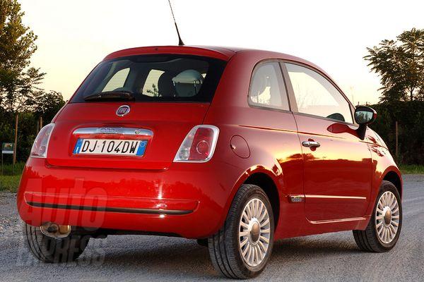 Essai de la Fiat 500 dans Auto Express