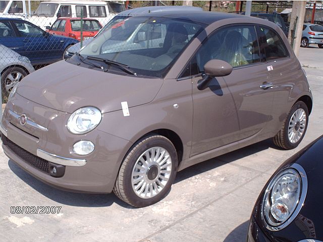 Fiat 500 couleur Punk Grey
