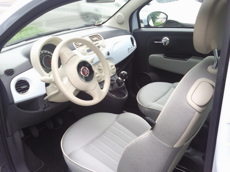 Int�rieur lounge bleu ivoire