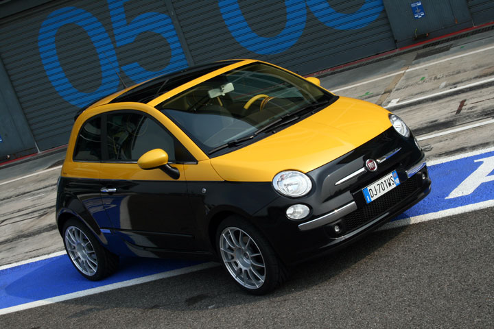 Fiat 500 by Aznom